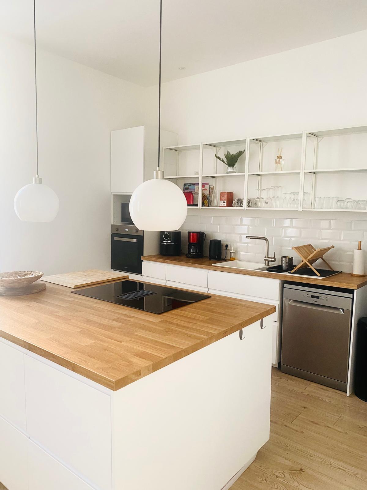 Stay in the Heart of Carcassonne